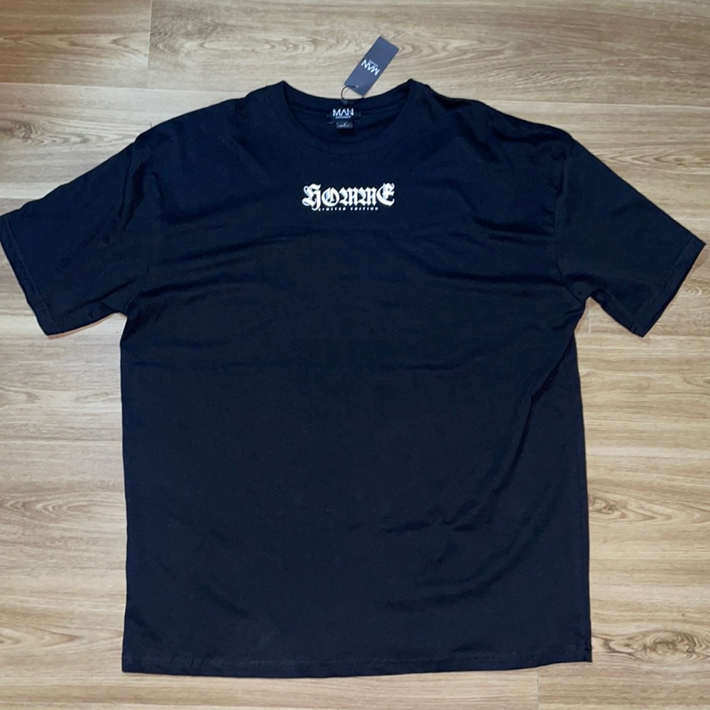 *New black tee